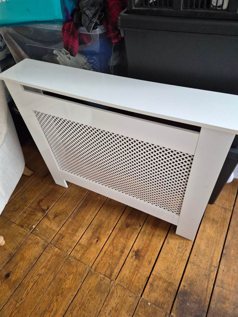 Radiator cover