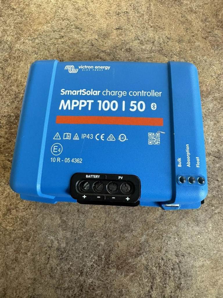 Victron Energy SmartSolar MPPT 100 | 50 Charge Controller