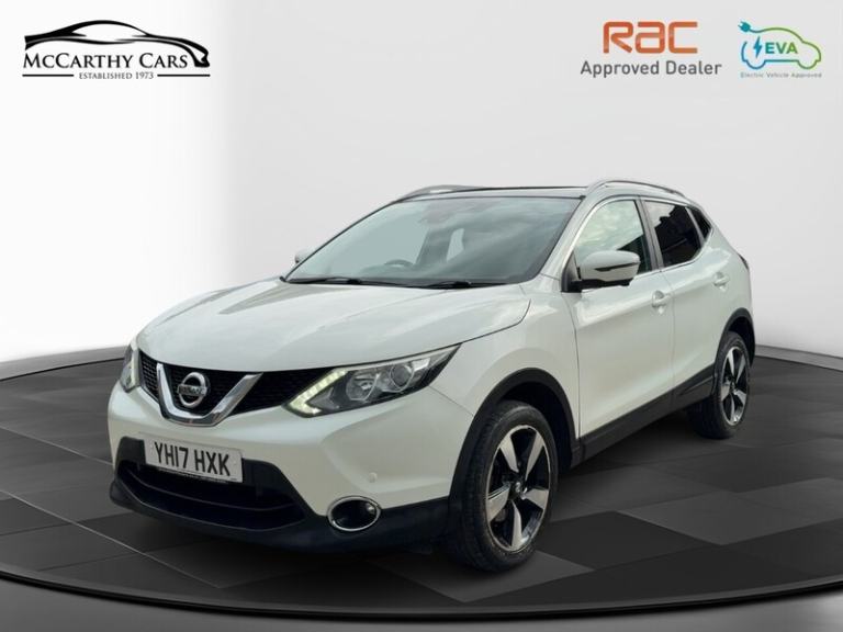 2017 Nissan Qashqai DIG-T N-Connecta SUV Petrol Manual