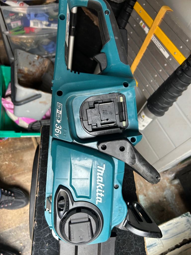 Makita chainsaw 