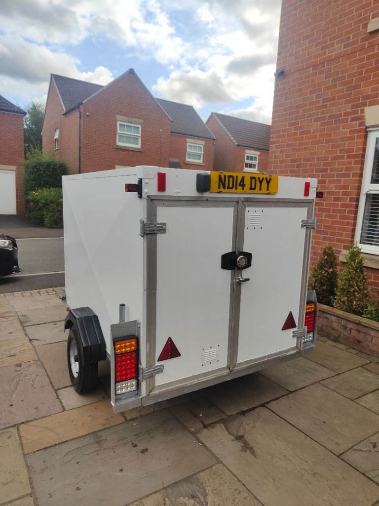 6x4. Box trailer 