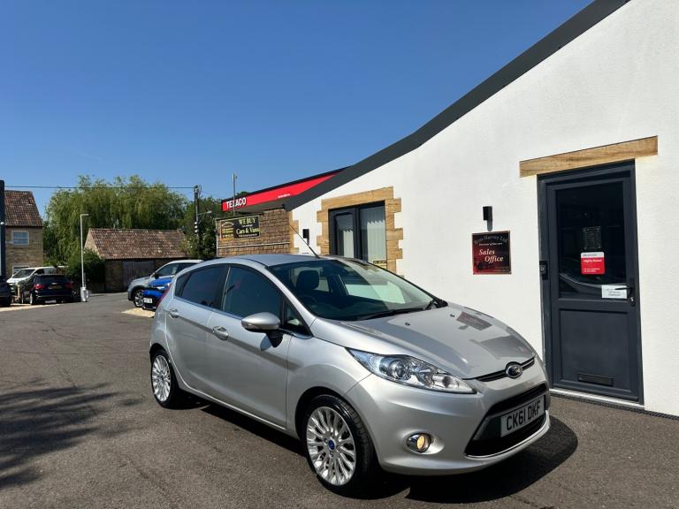 2011 Ford Fiesta 1.4 Titanium 5dr Auto HATCHBACK Petrol Automatic