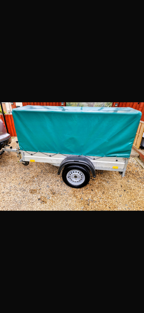 Trailer 7 x 4 with canopy