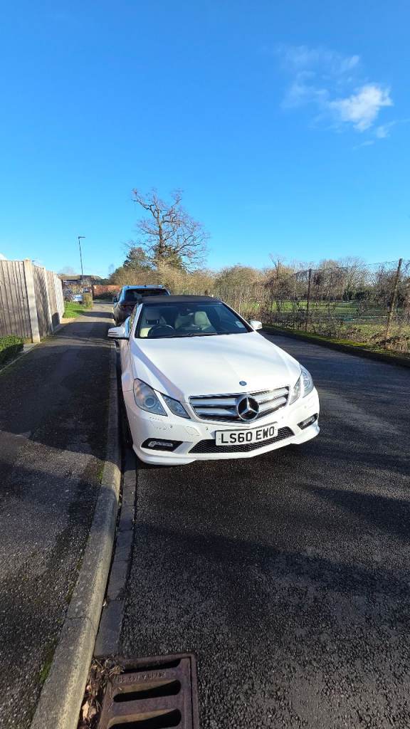 Mercedes-Benz, E CLASS, Convertible, 2010, Semi-Auto, 1796 (cc), 2 doors