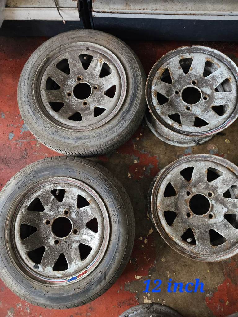 12" Classic Mini alloy wheels