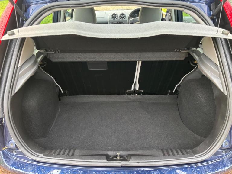 2002 Ford Fiesta 1.3 LX 5dr Petrol