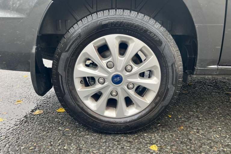 2022 Ford Transit Custom 320 Limited L1 SWB Double Cab In Van FWD 2.0 EcoBlue 130ps Low Roof, CRU...