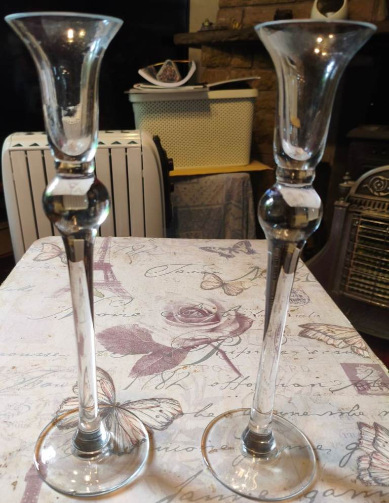 Kumela clear-glass candle holders. 