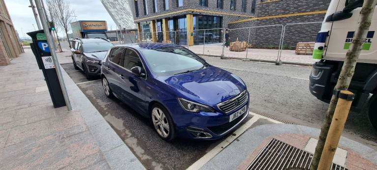 Peugeot, 308, GT 2.0Tdi Hatchback, 2015, Manual, 1997 (cc), 5 doors