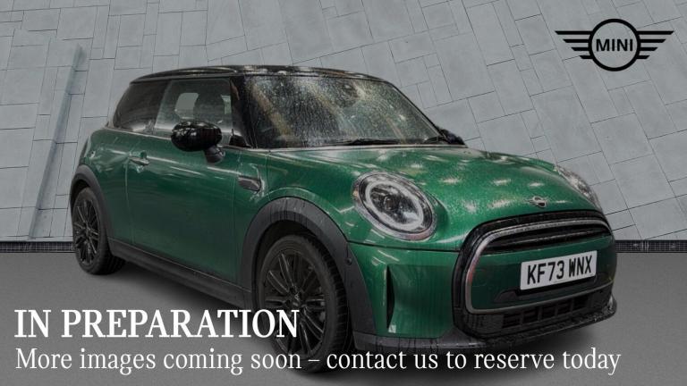  MINI Hatch 1.5 Cooper Exclusive Hatchback 3dr Petrol Steptronic Euro 6 (s/s) (136 ps) Petrol Aut...