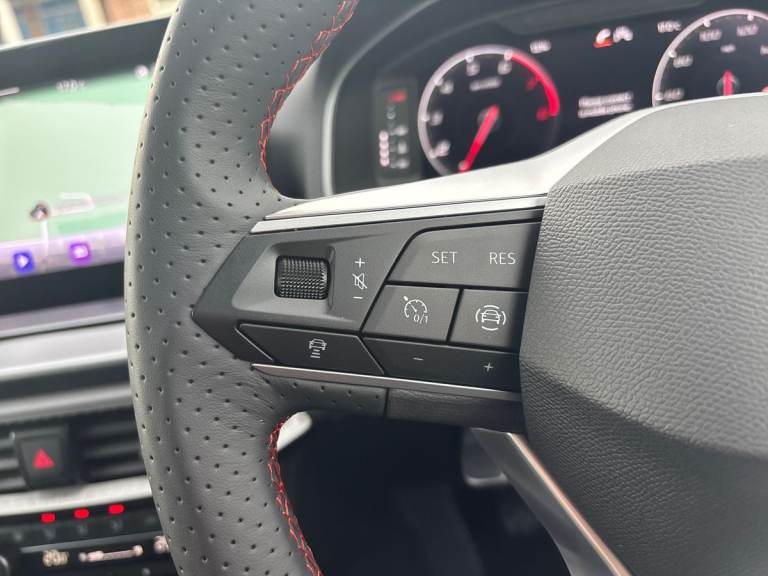 2025 SEAT Arona 1.0 TSI 115 FR Black Edition 5dr Hatchback PETROL Manual