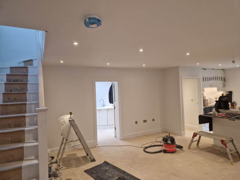 Professional Plastering, Rendering & Painting Services – Reliable & Affordable