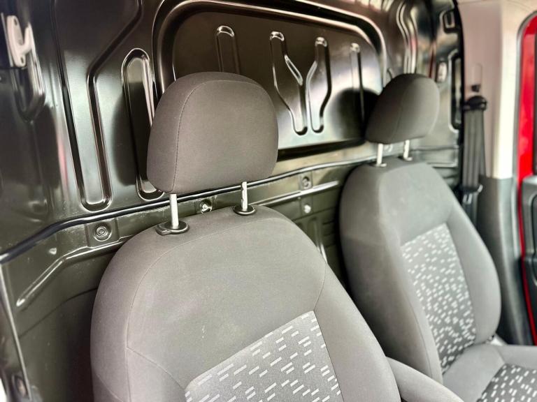 2016 Vauxhall Combo 2300 1.6 CDTI 16V H1 Van Tecshift PANEL VAN Diesel Manual