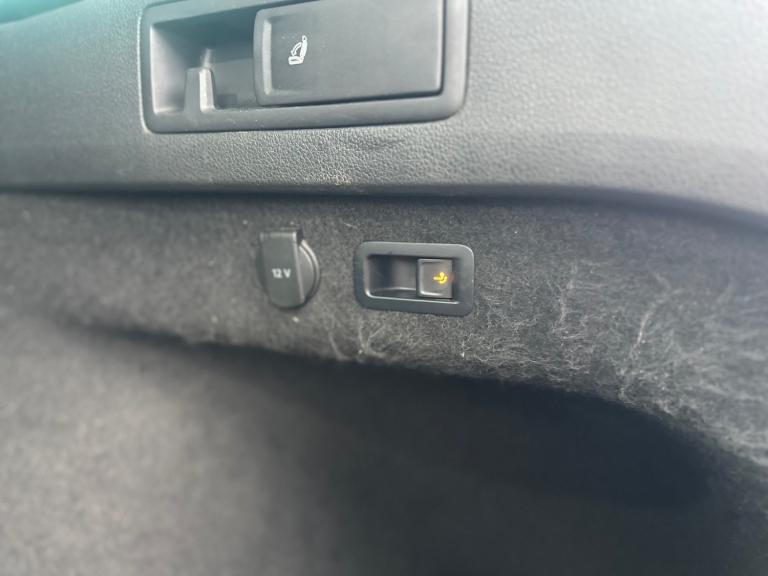 2017 Volkswagen Passat 2.0 TDI 4MOTION 5dr ESTATE Diesel Manual