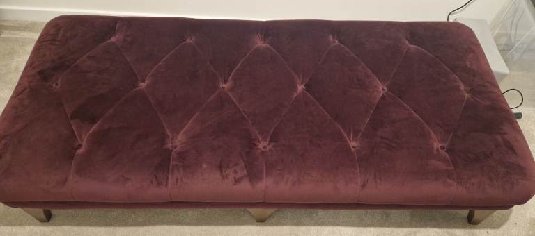 image for Alexander and James Footsool