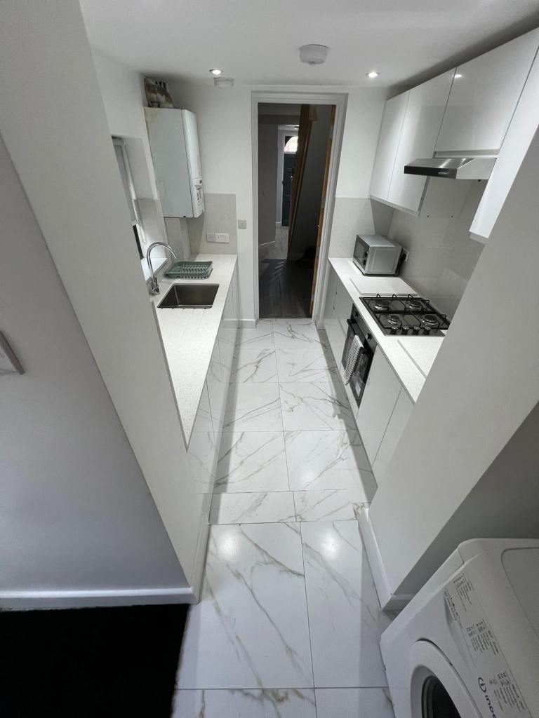 🎉 TOTTENHAM – Single Room Available Now🎉