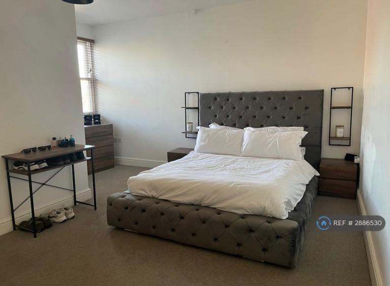 Studio flat in Wensum Street, Norwich, NR3 (#2886530)