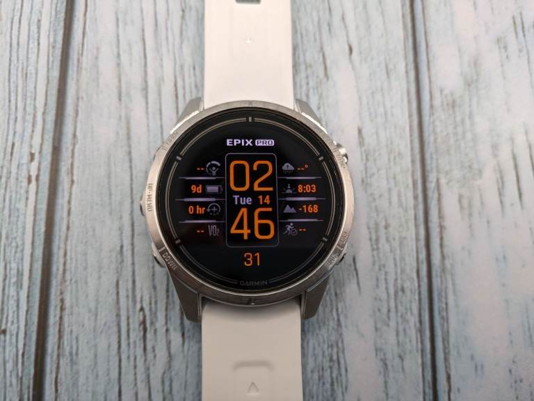 Garmin Epix Pro Gen 2 - 42mm (Silver with Whitestone Band)