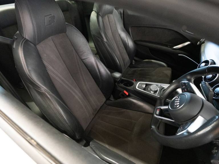 2017 Audi TT 1.8 TFSI Black Edition Coupe 3dr Petrol Manual Euro 6 (s/s) (180 ps) Coupe Petrol Ma...