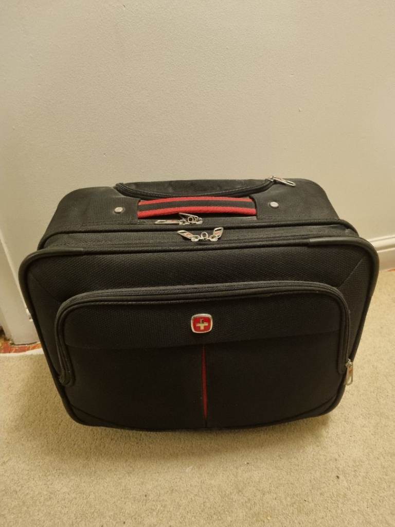 Swiss Wenger 16 inch laptop/work/travel wheelie bag