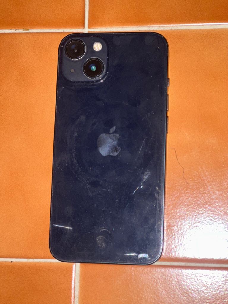 Iphone 13 (Midnight/Black)