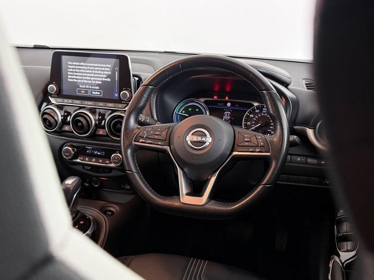 2022 Nissan Juke 1.6 Premiere Edition Auto Euro 6 5dr HATCHBACK Petrol/Electric Hybrid Automatic
