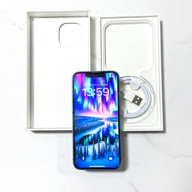 iPhone 13 Mini 128GB Unlocked (Good Condition) With Box & Charger