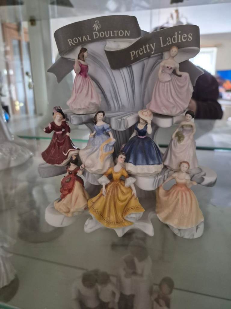 Royal Doulton Pretty Ladies miniature Figurines Set – Good Condition