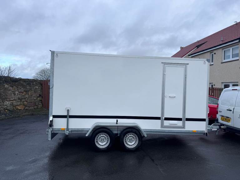 BRAND NEW 400cm x 200cm x 200cm TWIN AXLE BOX TRAILER WITH DUO DOORS 2700KG