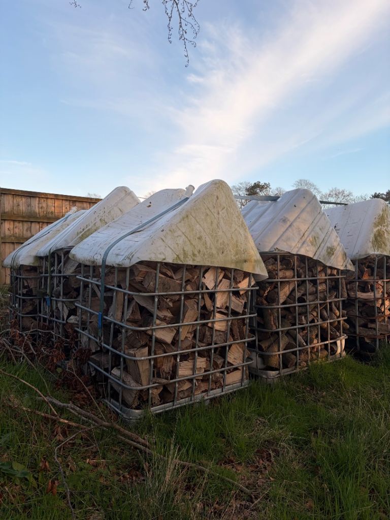 Soft and hard wood firewood