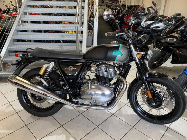 Royal Enfield INTERCEPTOR 650 2022