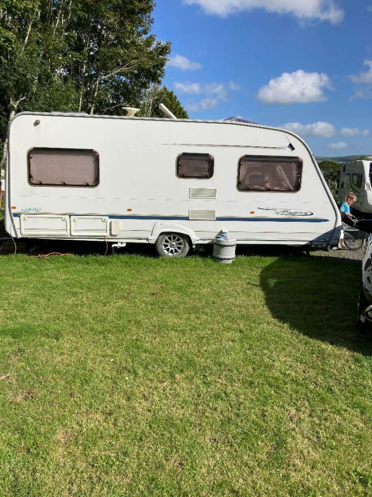 Sterling Vitesse (europa 490) touring caravan