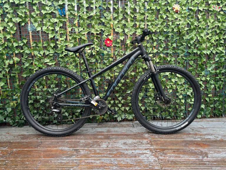 Mountain Bike Carrera Vengeance 