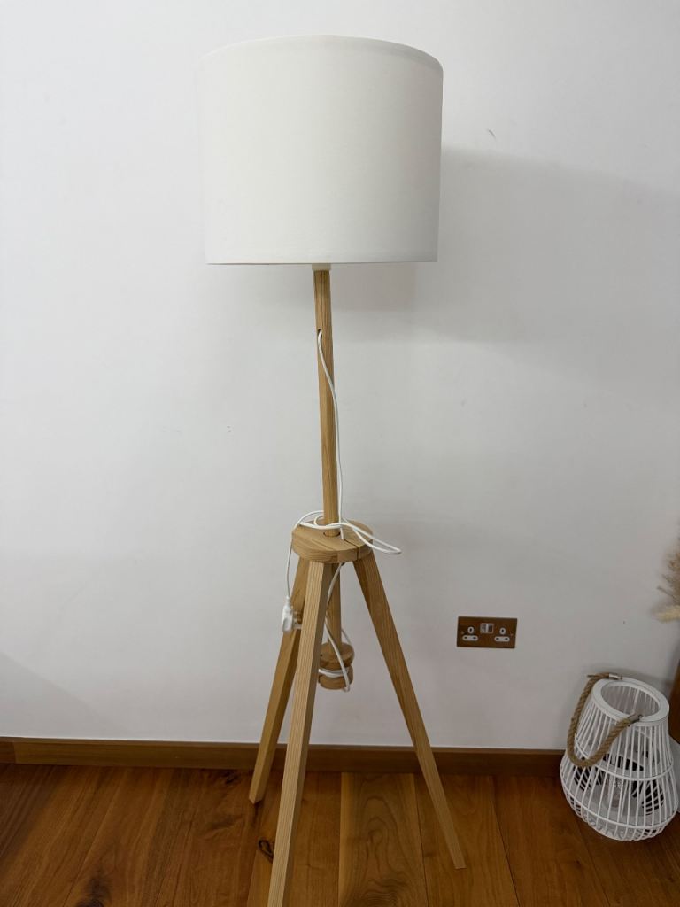 Wooden Tripod Floor Lamp