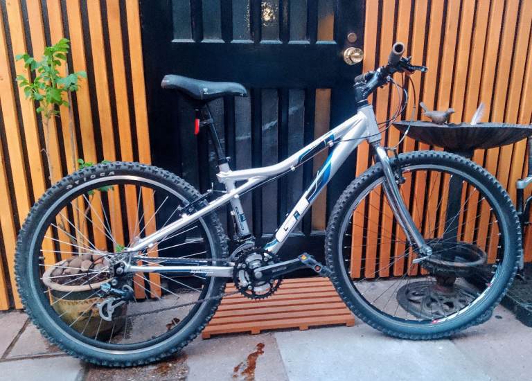 GT avalanche smallw frame mtb VGC 