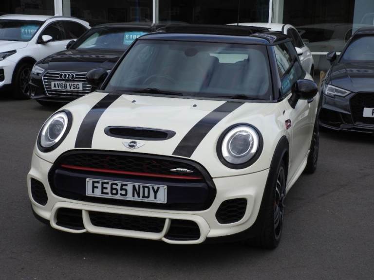  Mini Hatchback 2.0 John Cooper Works 3dr Petrol