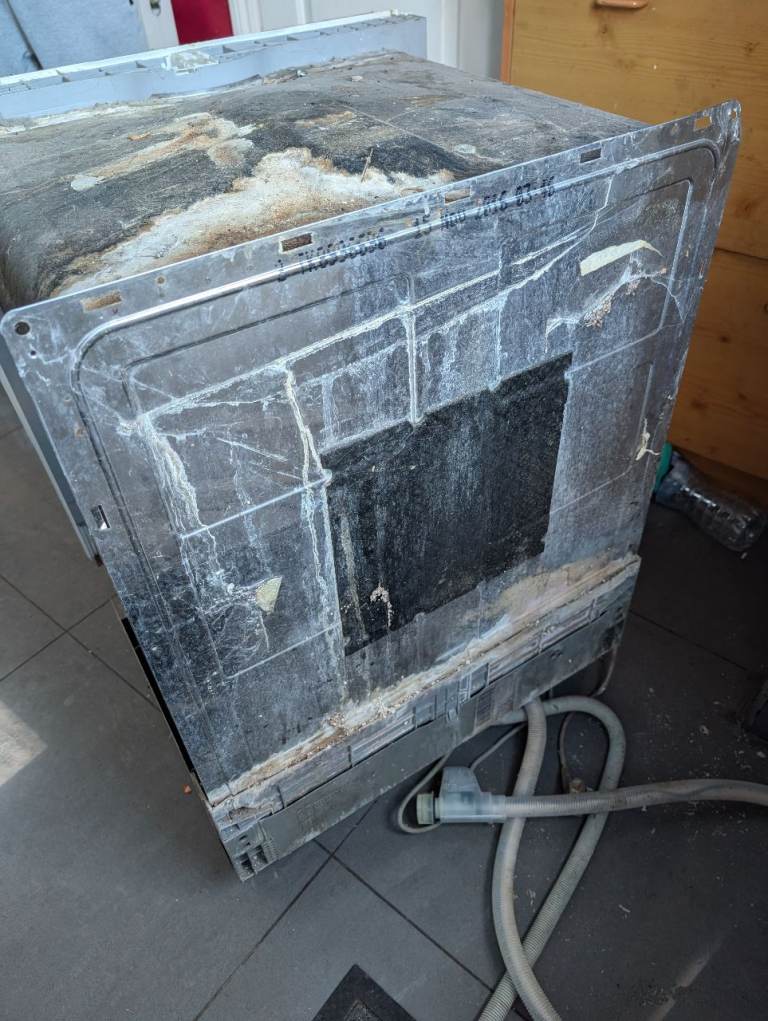 Free Bosch Dishwasher for Parts or Repair - Needs Attention