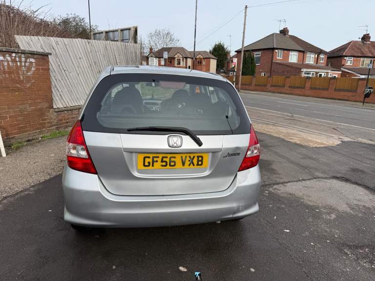 Honda, JAZZ, Hatchback, 2006, Semi-Auto, 1339 (cc), 5 doors