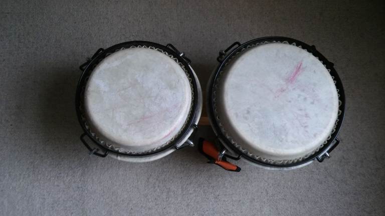 BONGOS TUNEABLE. 6 & 7ins HEADS.