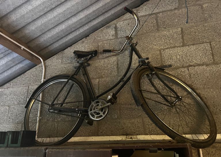 image for Antique bicycle 