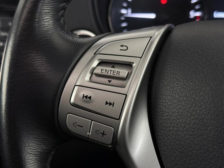 2017 Nissan X-Trail 1.6 dCi N-Vision XTRON Euro 6 (s/s) 5dr ESTATE Diesel Automatic