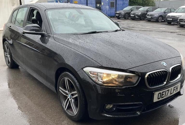 2017 BMW 1 Series 118i Sport 5dr Step Auto ++ NAV / DAB / BLUETOOTH / ULEZ ++ HATCHBACK Petrol Au...