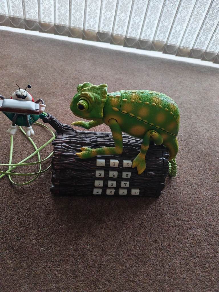 Karma chameleon novelty phone