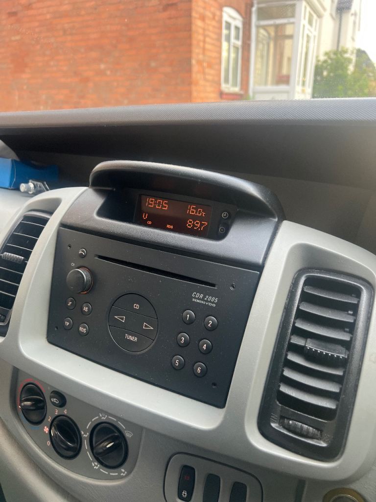Vauxhall, VIVARO, MPV, 2006, Manual, 1870 (cc), 5 doors
