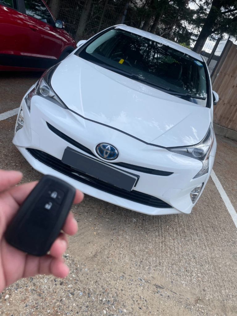 Toyota Estima All Keys Lost and Spare Key Service in London