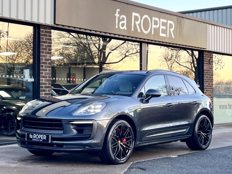 Porsche Macan 2.9T GTS PDK 440ps Petrol