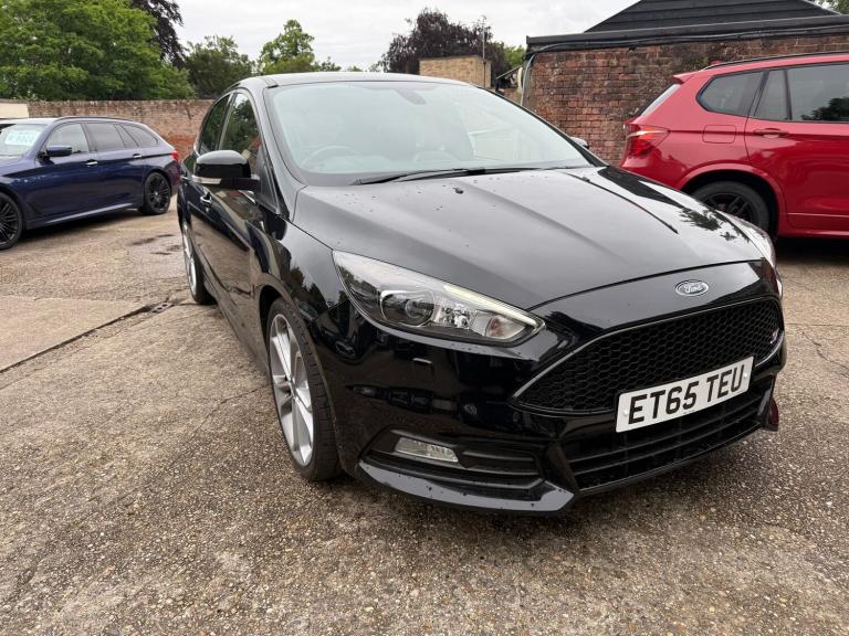 2016 Ford Focus 2.0T EcoBoost ST-3 Hatchback 5dr Petrol Manual Euro 6 (s/s) (250 ps) Hatchback Pe...