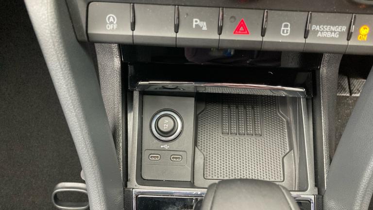 2025 Skoda Karoq 2.0 TSI Sportline Edition 4x4 5dr DSG Petrol Estate Estate Petrol Automatic