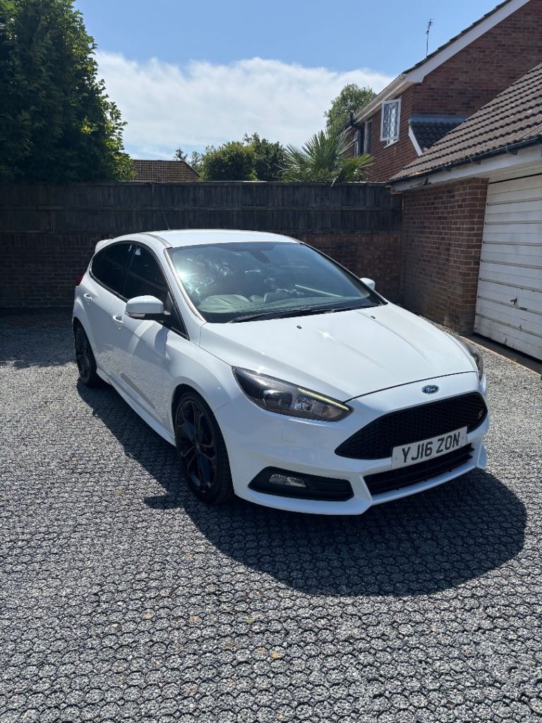 2016 Ford Focus ST-3 2.0 tdci - £20 Tax -
