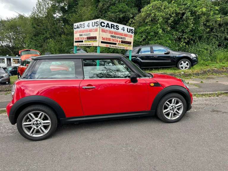 Mini Cooper 1.6L Petrol!